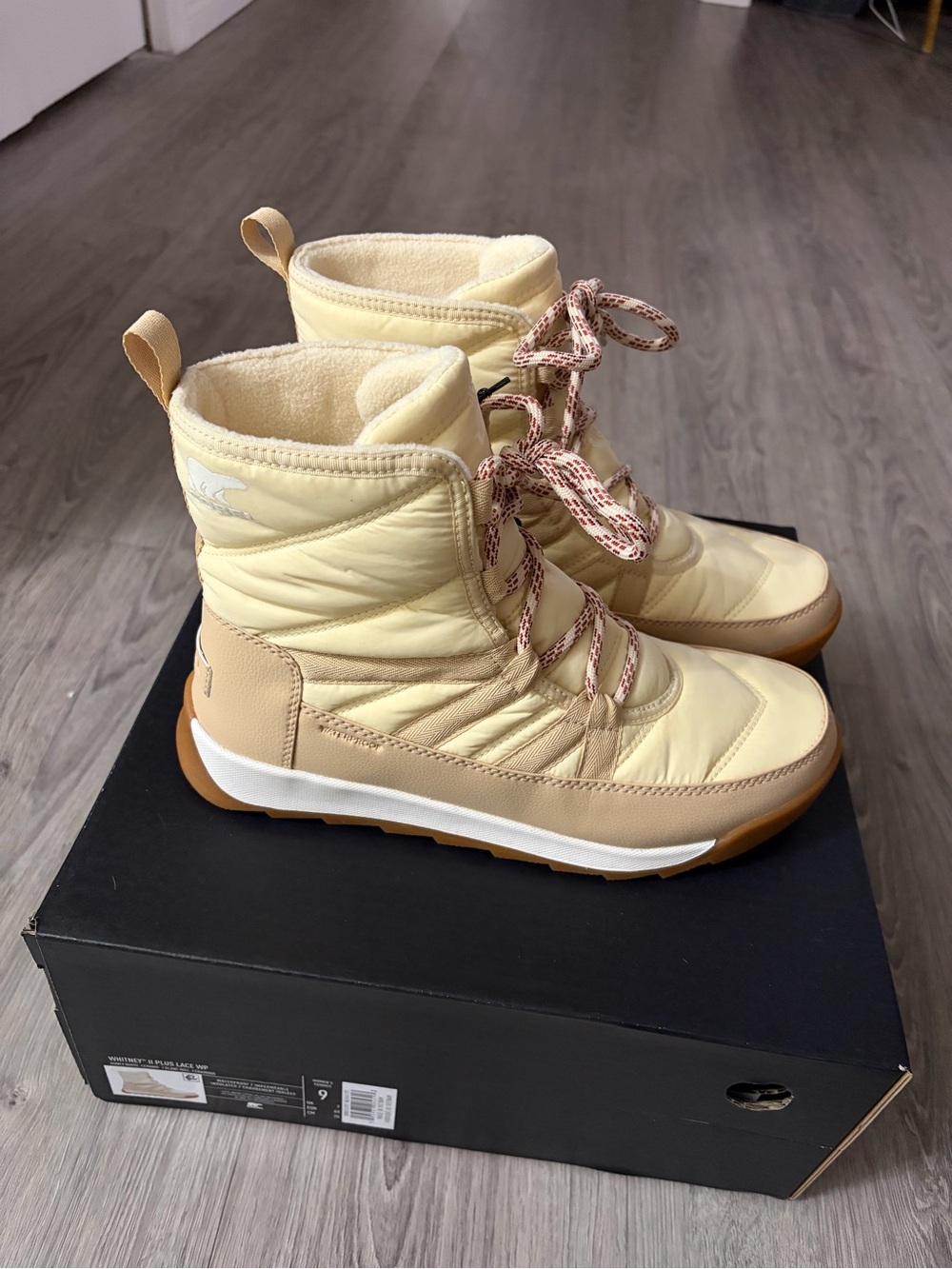 Sorel Women's Cold-Weather Lace-Up Boots in Cream and Tan
